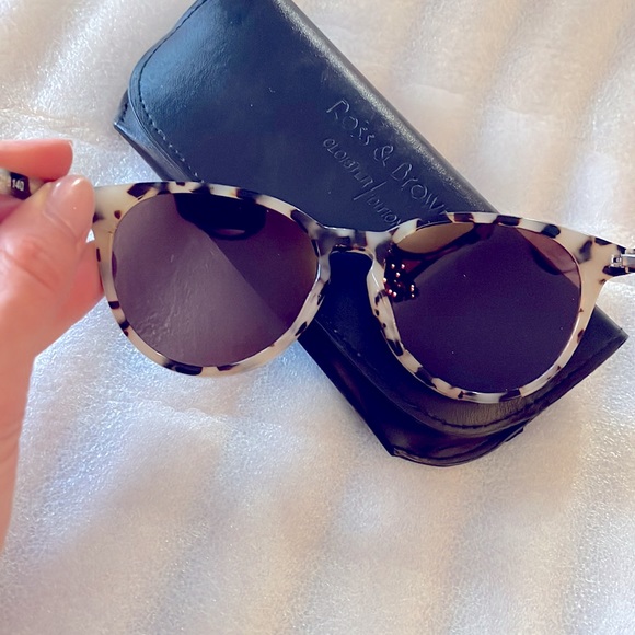 HP💎✨Ross & Brown cloister edition limited sunglasses!!! Never used❗️ brand new - Picture 5 of 9